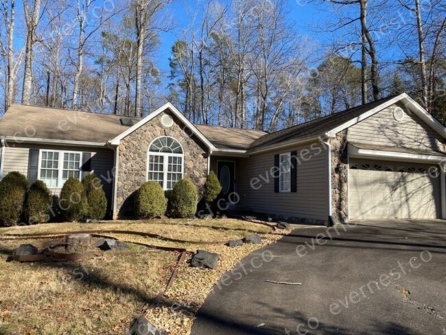 Building Photo - 103 Winchester Ln