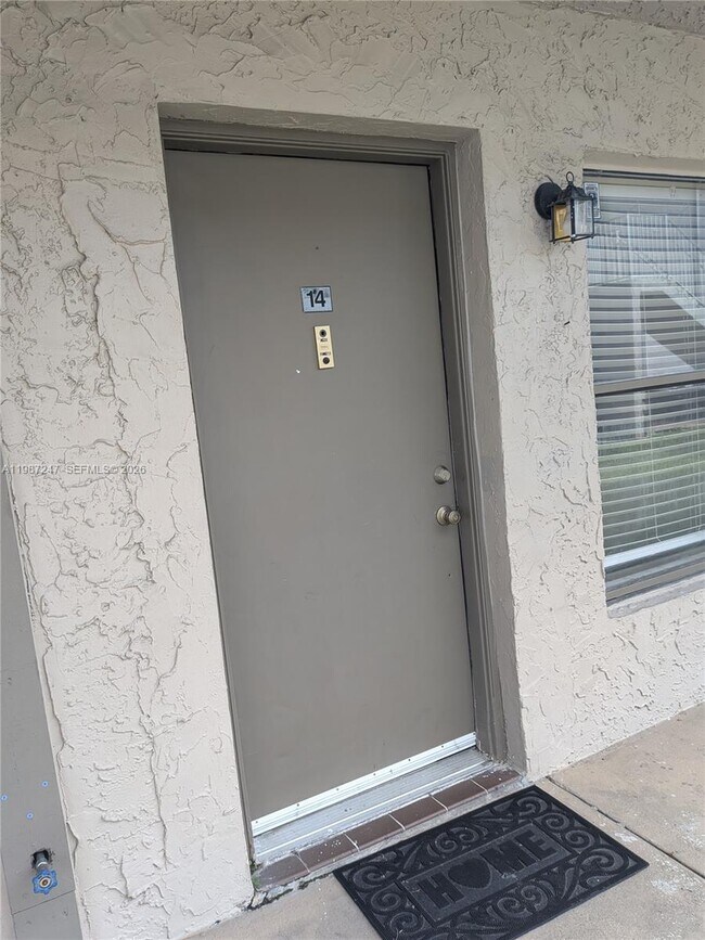 Building Photo - 15320 SW 72nd St