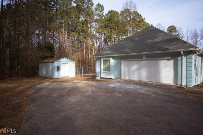 Building Photo - 280 Woodsong Dr