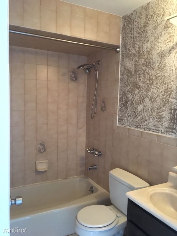 Foto del edificio - 1 br, 1 bath Condo - 1906 Paterson Plank Rd