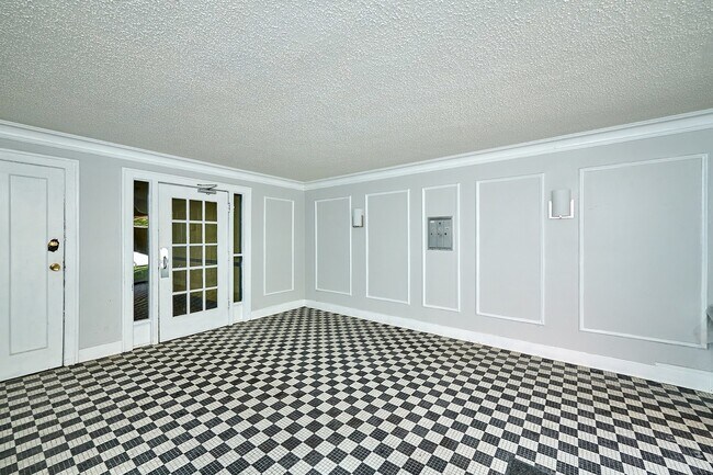 Foto del edificio - 5453 S Everett Ave