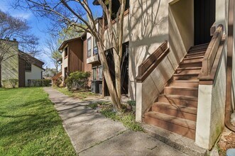 Building Photo - 7160 Winery Ln