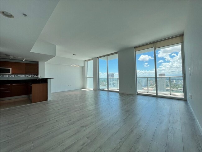 Building Photo - 244 Biscayne Blvd