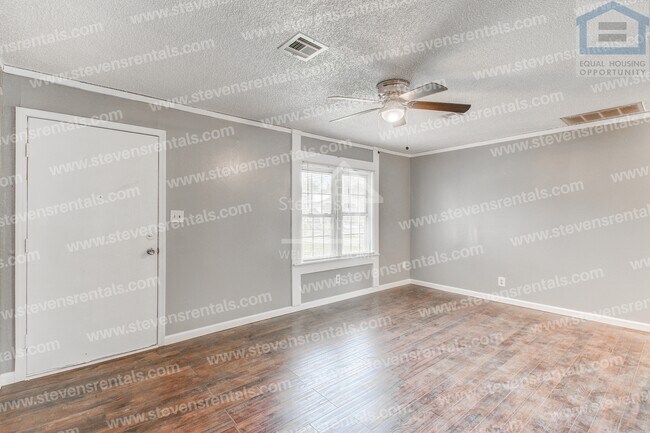 Foto del edificio - 1806 NW Lincoln Ave