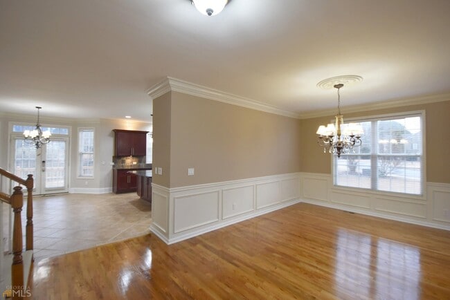 Building Photo - 123 Centennial Dr