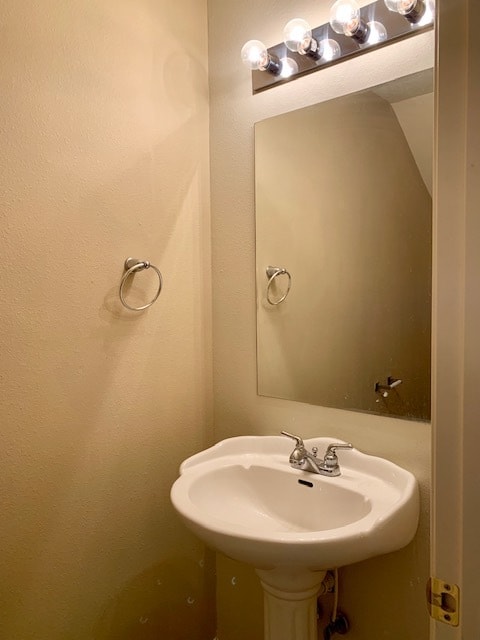 Building Photo - 4100 SW Shadowrock Pl