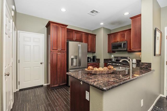 Building Photo - 4014 Backshore Ct