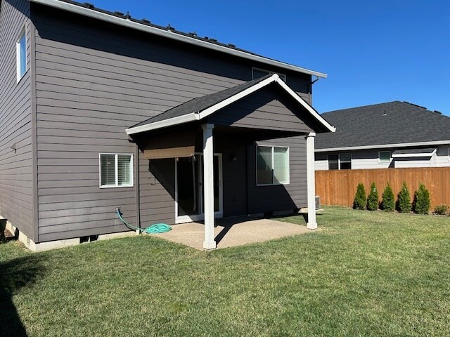 Building Photo - 4546 NE Sagecrest St