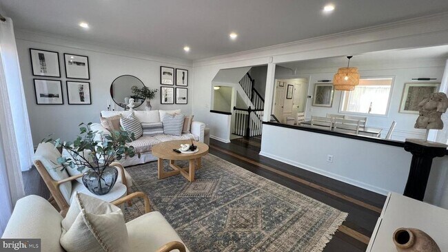 Building Photo - 3964 Brickert Pl