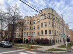 Primary Photo - 6310 N Leavitt St
