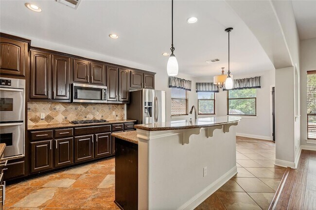 Foto del edificio - 11609 Woodland Hills Trail