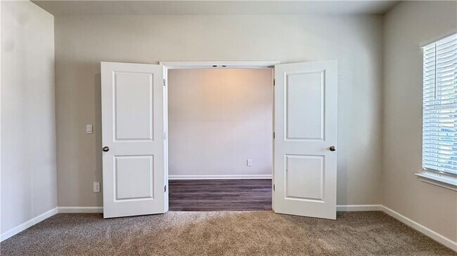 Building Photo - 30 Bur Oak Blvd