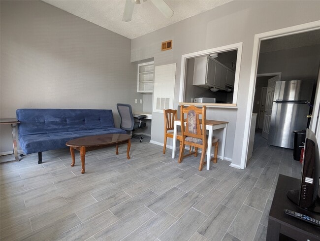 Foto del edificio - 3000 Guadalupe St