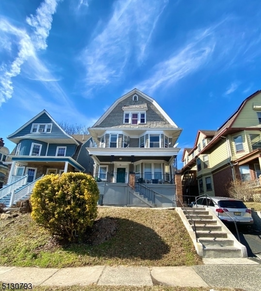 Building Photo - 45 Watson Ave