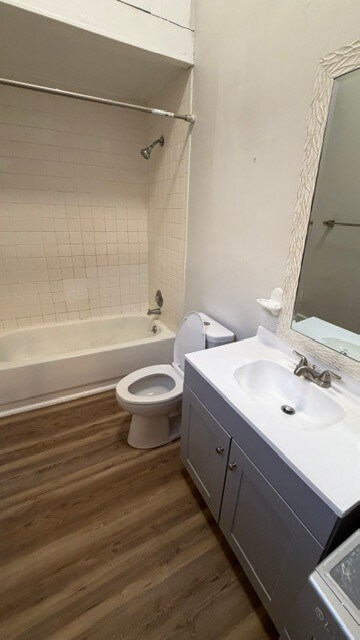 Foto del edificio - 335 King St