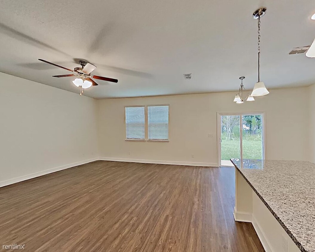Primary Photo - 3 br, 2.5 bath House - 8638 Highfield Avenue
