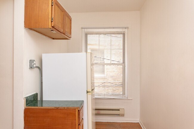 Foto del edificio - 3261 W Wrightwood Ave