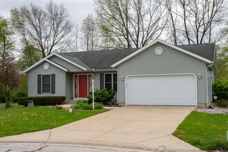 Building Photo - 53620 Springfield Ct