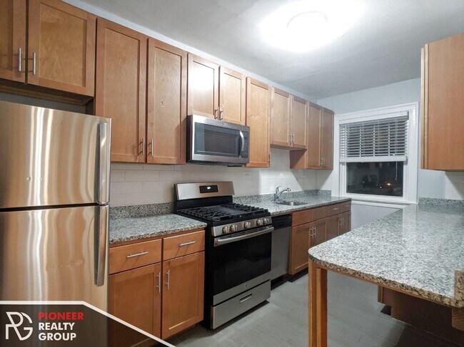 Foto del edificio - 1100 W Glenlake Ave