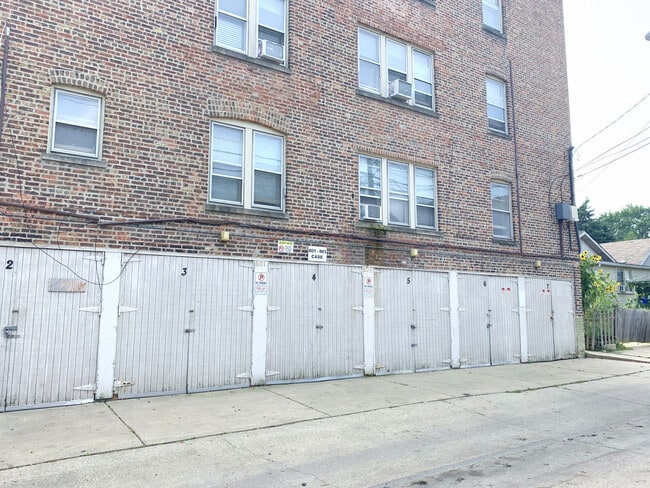 Foto del edificio - 803 Case St