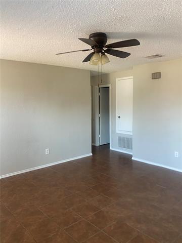 Foto del edificio - 244 Ariel Ln