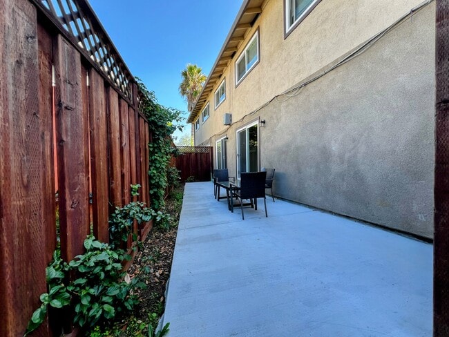 Foto del edificio - 620 Gamma Ct