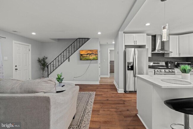 Foto del edificio - 124 Pennypacker Dr