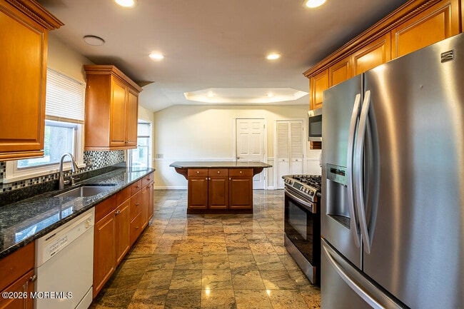 Foto del edificio - 614 Dow Ave