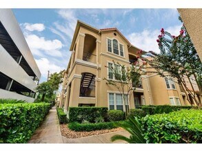 Building Photo - 3231 Allen Pkwy