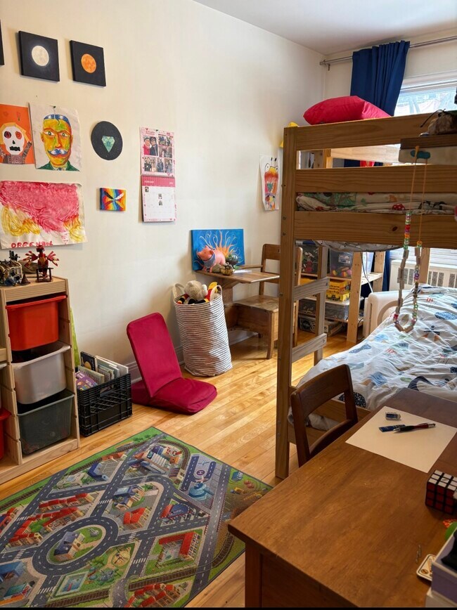 Photo du bâtiment - 5344 Av 18E