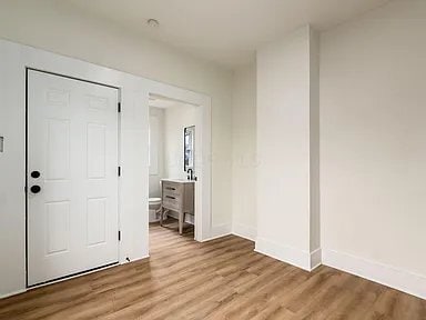 Building Photo - 1165 E Whittier St