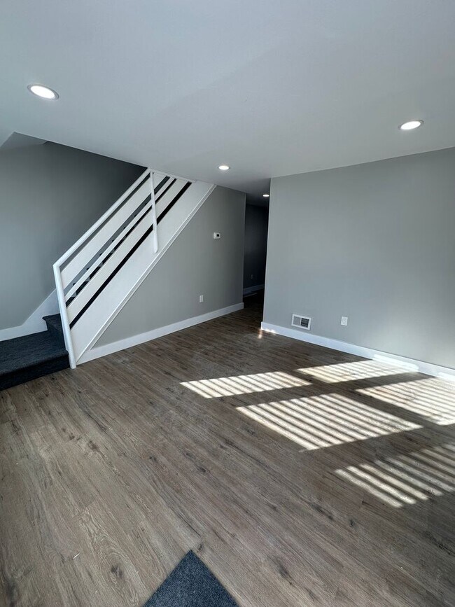 Foto del edificio - Beautifully renovated 3 bed/1.5 bath