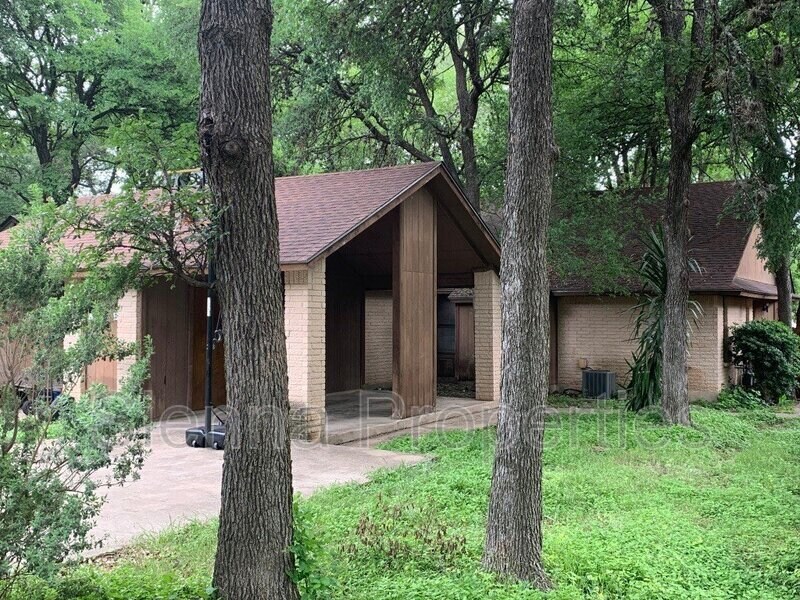 Foto principal - 1004 Milford Way