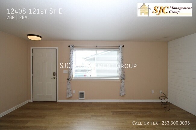 Building Photo - Two bedroom townhouse in Puyallup for rent