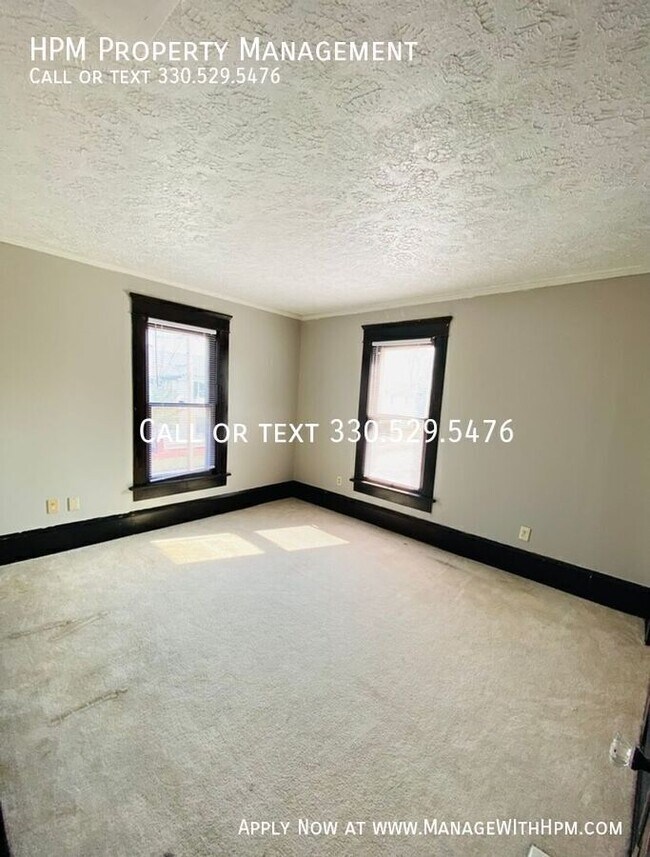 Building Photo - 1421 Piper Ct NW