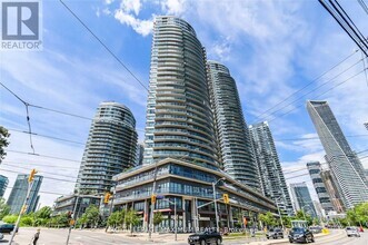 Building Photo - 2240-2240 Lake Shore Blvd W