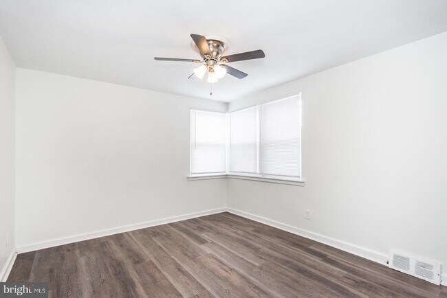 Foto del edificio - 7934 Gilbert St