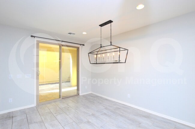 Building Photo - 2263 S Annie Ln
