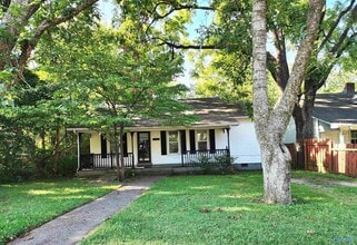 Building Photo - 1618 Beirne Ave NE