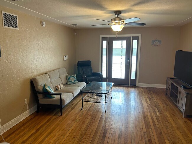 Foto del edificio - 1134 21st Ave N