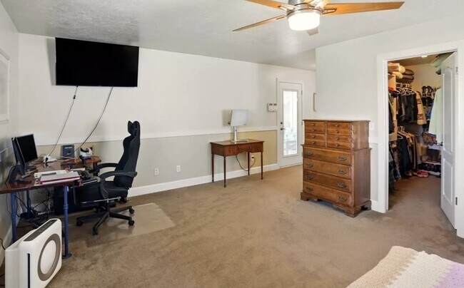 Building Photo - 130 S 1500 W