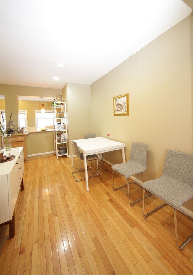 Foto del edificio - "Practically Perfect"  Brookland 3 Bedroom 2 Bath home OPEN 6/24 12:30-1:30