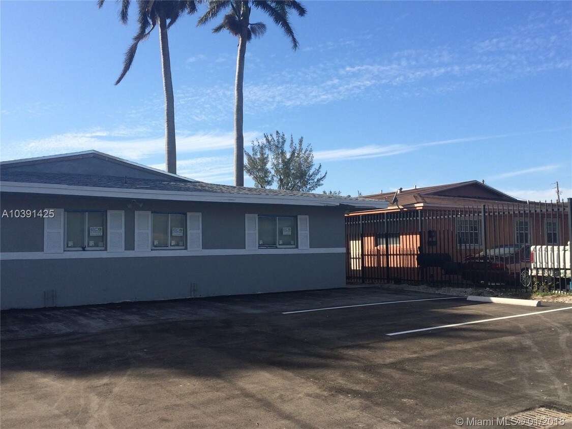 Primary Photo - 13170 NW 30th Ave