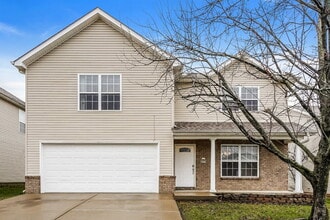 Building Photo - 221 Quiet Ln