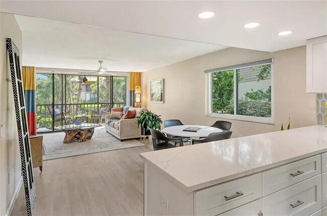 Foto del edificio - Beautiful stunning 2 bedroom 2 bathroom En...
