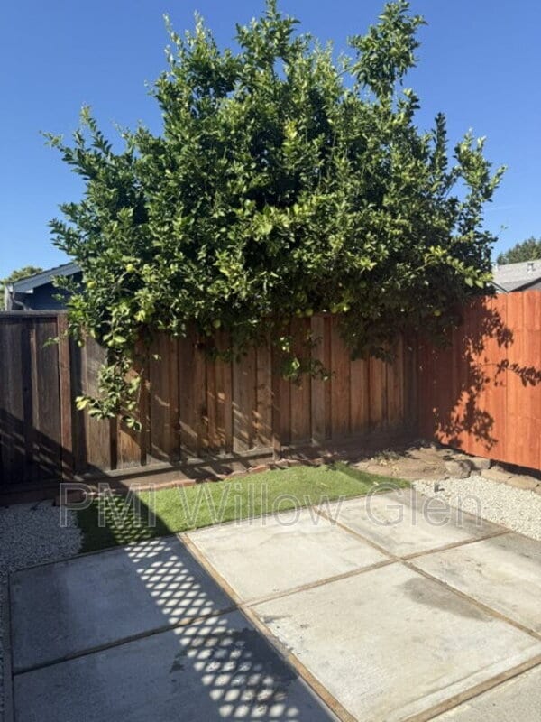 Building Photo - 267 Arbor Vista Way