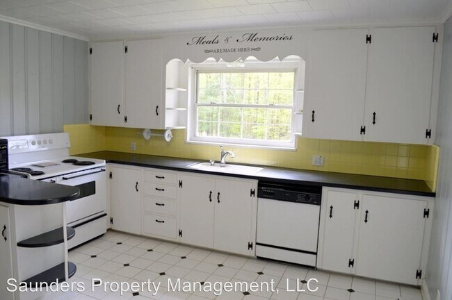 Building Photo - 3 br, 1 bath House - 4011 Rolling Hill Dr