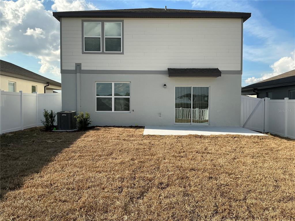 Building Photo - 3650 Hornbeam Rd