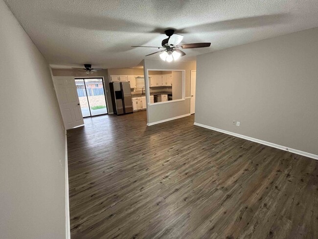 Building Photo - 3007 Cotton Pl SW