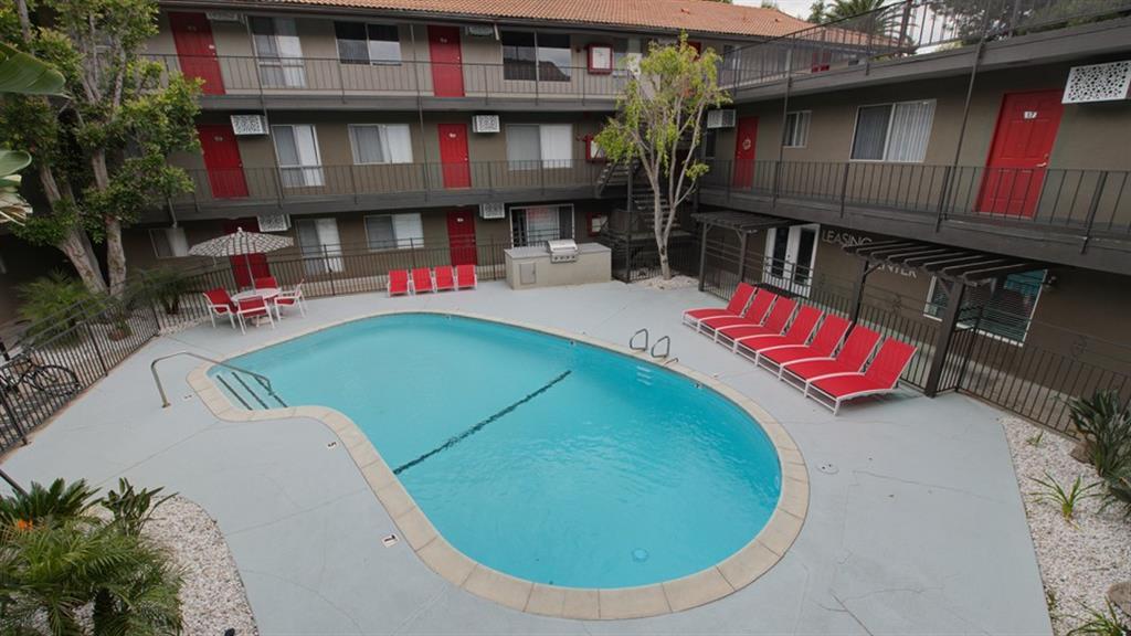 Dwell Apartment Homes Apartments 160 W Big Springs Rd Riverside, CA